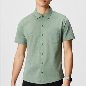 Men's Short Sleeve Button-Up Shirt in Light Green fabletics medium